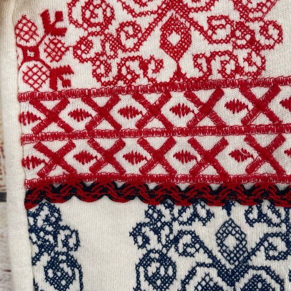 Lucky Lotus BOHO Embroidered Long Sleeve Sweater Women's Size XS‎ White/Blue/Red - Picture 4 of 7